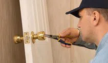 City Locksmith Services Nashville, TN 615-510-3290 - 6-Locks-Replace